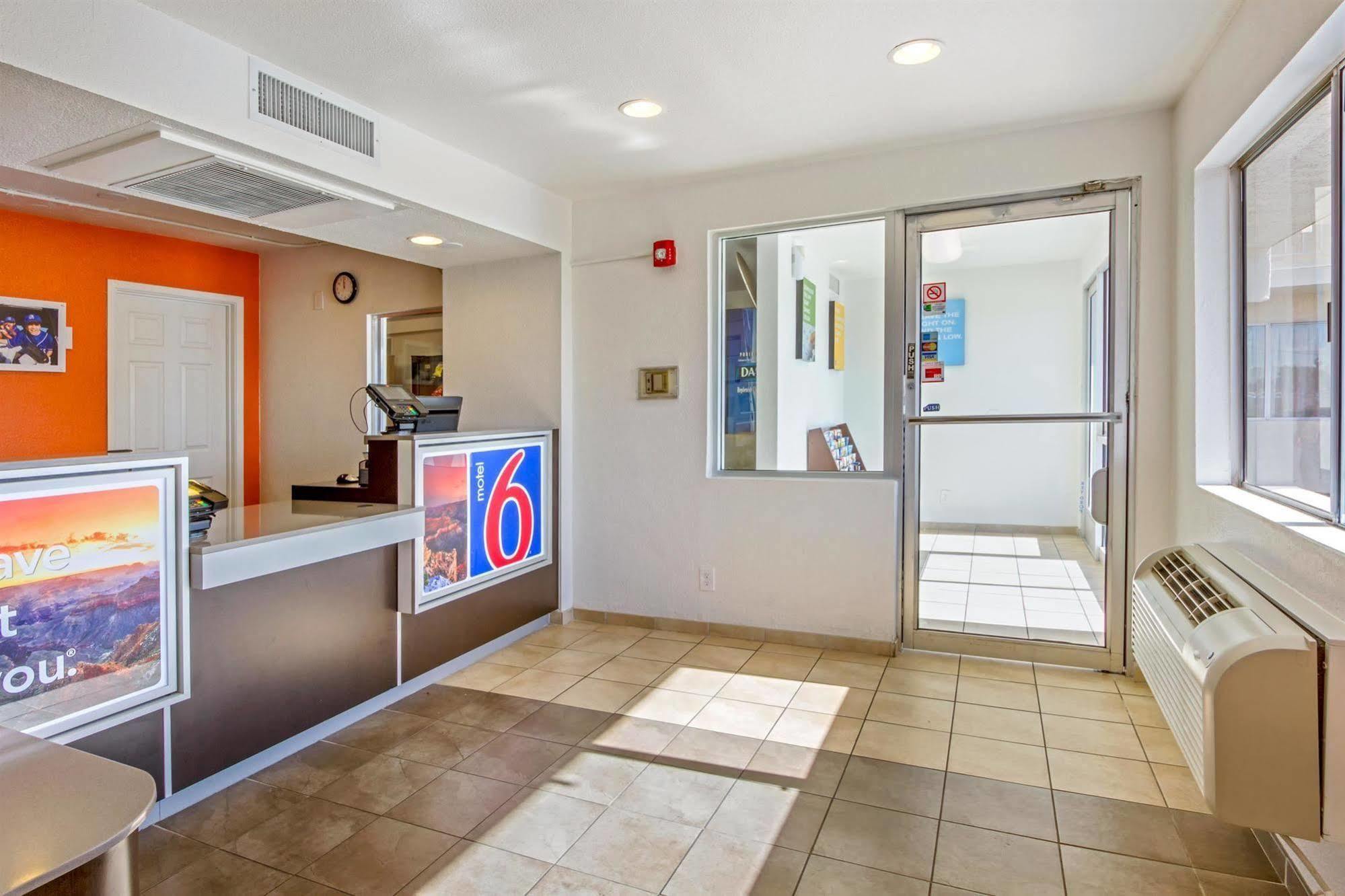 Motel 6-Phoenix, Az - North Bell Road Eksteriør bilde