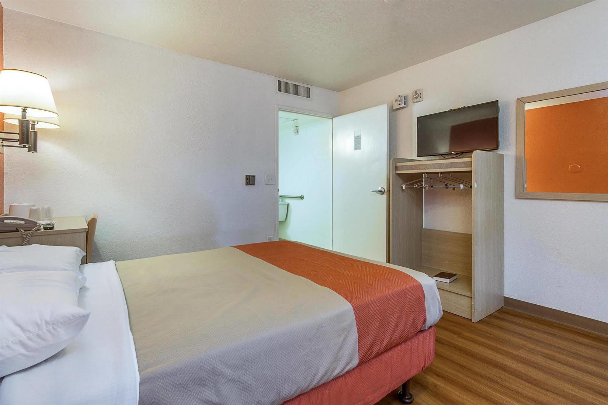 Motel 6-Phoenix, Az - North Bell Road Eksteriør bilde